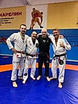 Прошел семинар по джиу-джитсу под руководством гранд-мастера Валесио Сенна