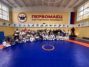 Прошел семинар по джиу-джитсу под руководством гранд-мастера Валесио Сенна